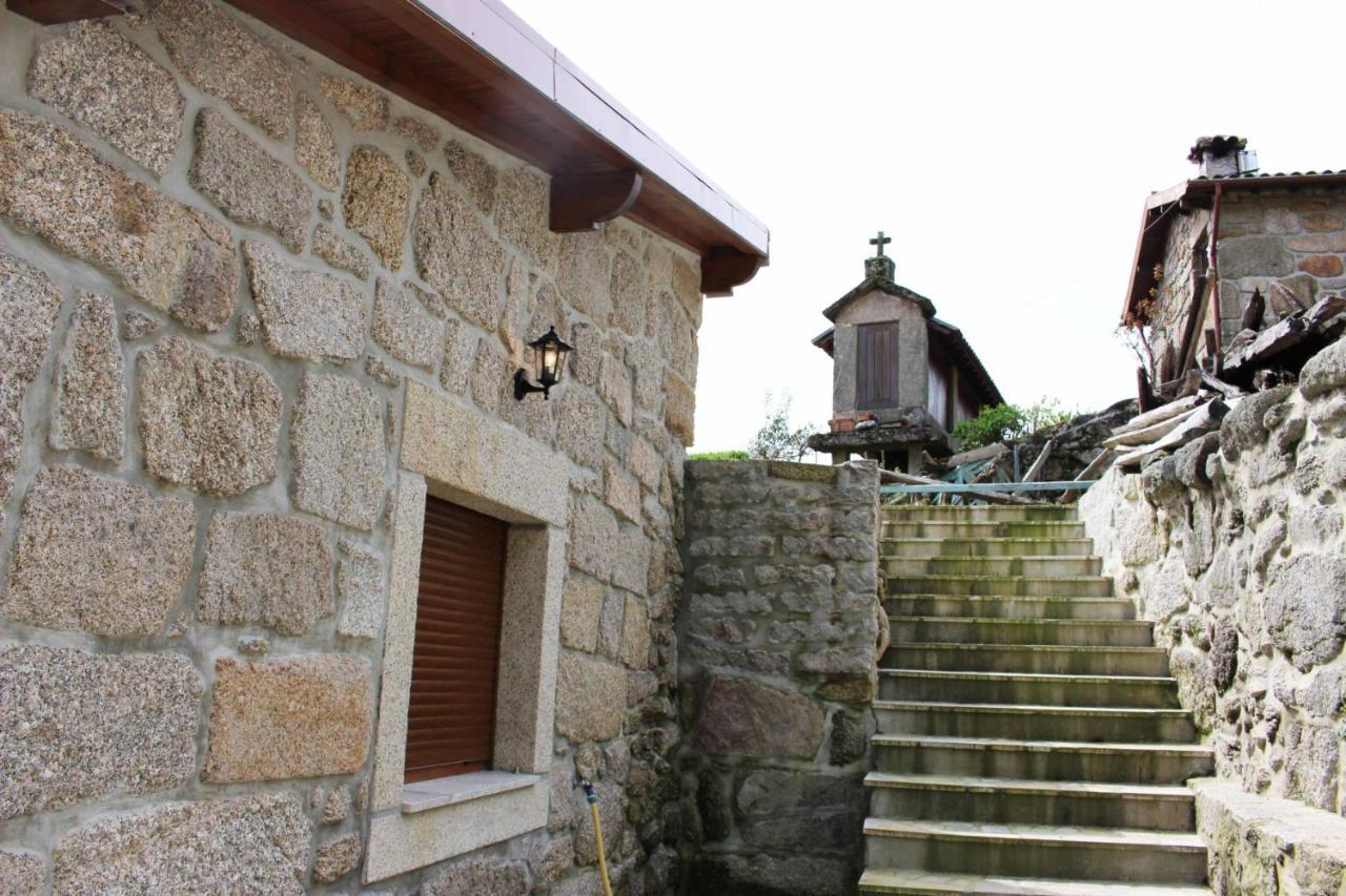 Casa Joao Vilar By Geres Casas カンポ・ド・ジェレッス エクステリア 写真