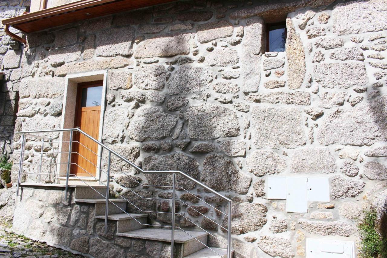 Casa Joao Vilar By Geres Casas カンポ・ド・ジェレッス エクステリア 写真